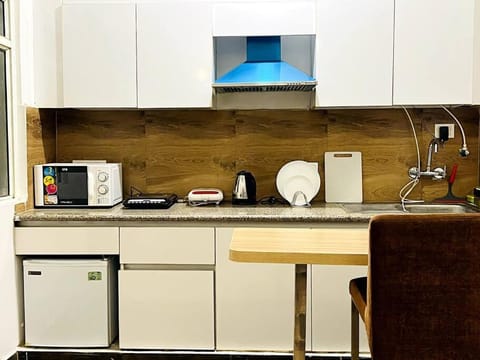 Netflix & Chill Apartment by BuddiesHome Apartment in Noida