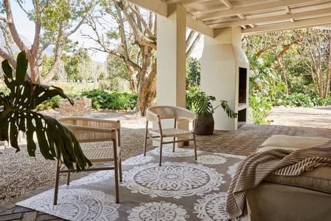 Patio, Garden view