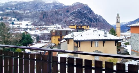 Day, Natural landscape, Winter, Balcony/Terrace, Mountain view