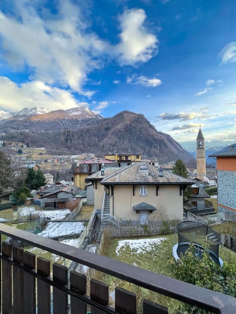 Day, Natural landscape, Winter, View (from property/room), Balcony/Terrace, Mountain view