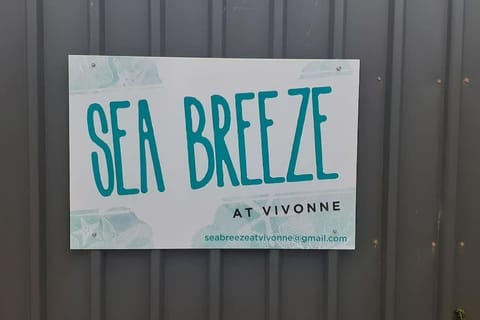 Sea Breeze at Vivonne Casa in Vivonne Bay
