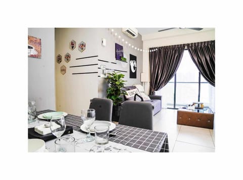 Petalz Residence Family Suite near Mid Valley, Bukit Jalil, Sunway Condominio in Petaling Jaya
