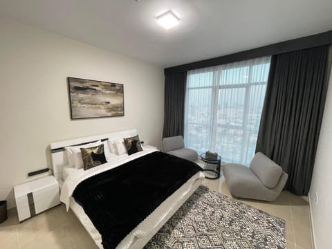 CMA Skyline Sanctuary Apartments - Ajman Corniche UAE Condo in Ajman