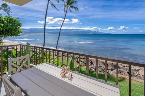 Direct Oceanfront—Fully remodeled—Sleeps 6 Copropriété in Maalaea