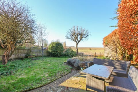 Garden, Garden view