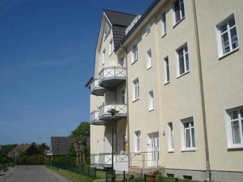 Haus Lindenhof - Strandstraße Wohnung in Müritz