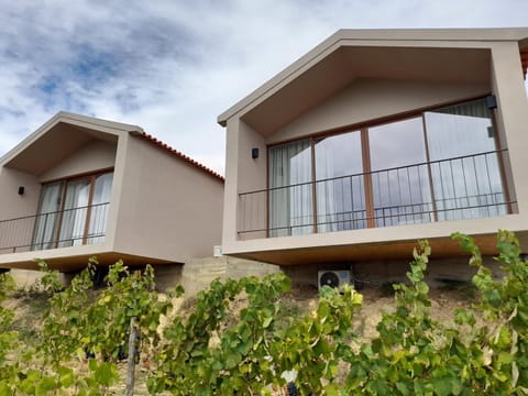 Property building, Balcony/Terrace