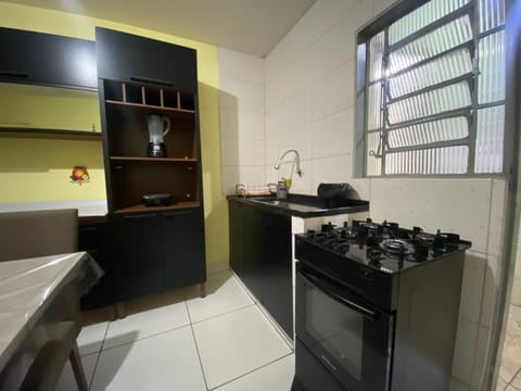 Casa Camargo - mobiliada, cozinha completa House in Campo Grande