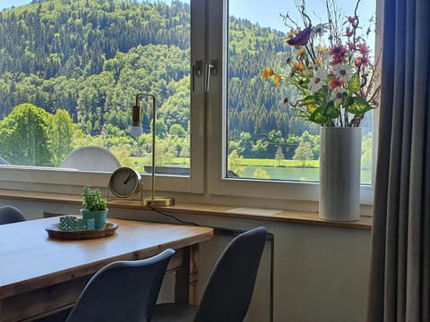 Dining area, Lake view, Mountain view