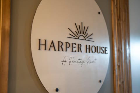 Harper House Campground/ 
RV Resort in Santa Clara
