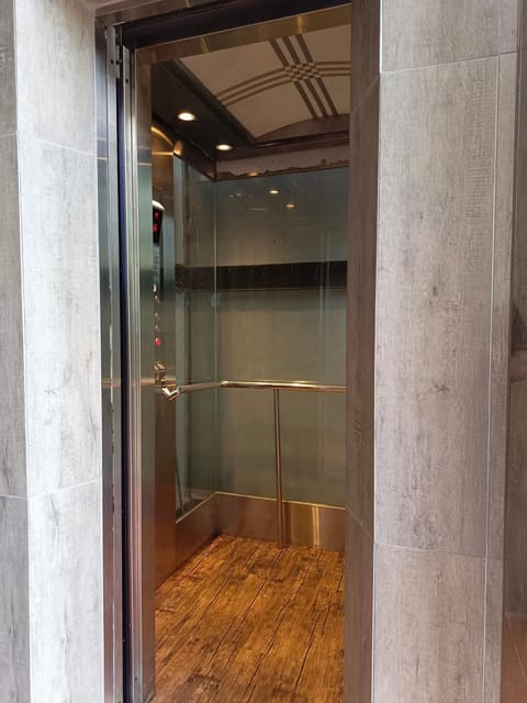 elevator