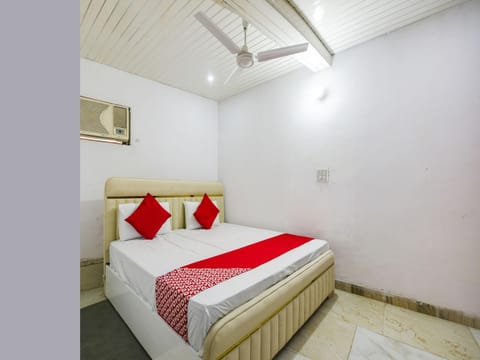 OYO Hotel Kiaan Raj Hôtel in Noida