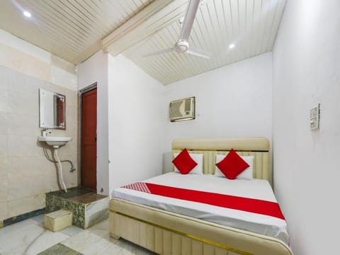 OYO Hotel Kiaan Raj Hôtel in Noida