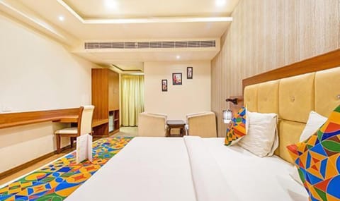 FabHotel Grand View Hotel in Bengaluru