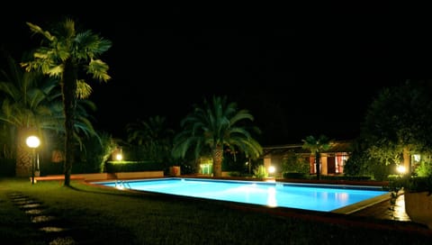 Night, Garden, Garden view, Pool view, Swimming pool