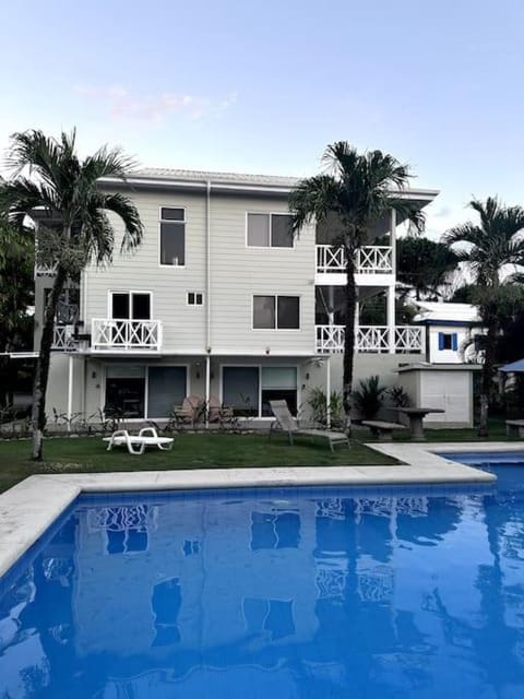 The Perfect Suite B Condo in Playa Hermosa