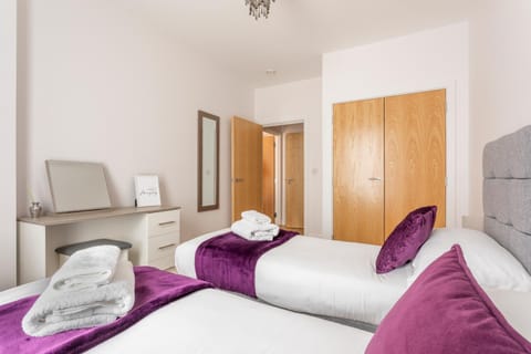 Queens Lodge 1-Bed Apartment in Redhill Condominio in Redhill