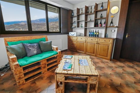 Appartement au coeur du vignoble Condo in Crans-Montana