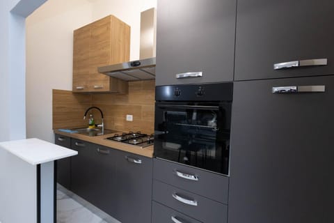 CF Luxury House Apartment in Ostia