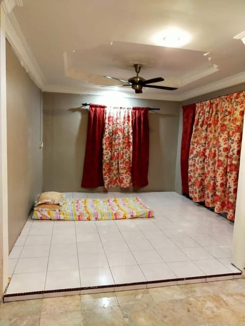 LD SWEET HOMESTAY LAHAD DATU Campground/ 
RV Resort in Sabah