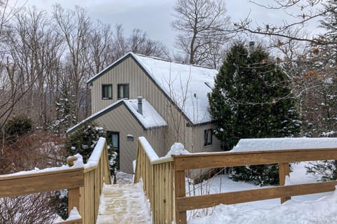 Bear's Crossing Retreat House in Dover