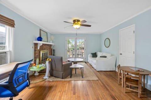 Cozy Home w/ POOL + BABY Gear in Prime Area House in Charlotte