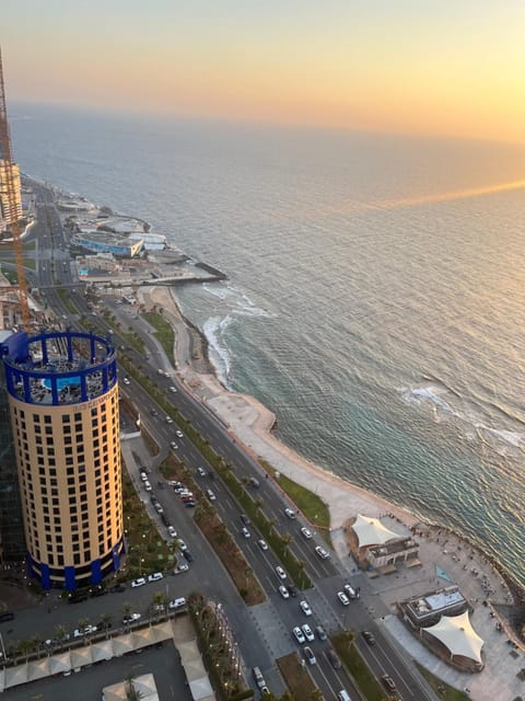 شقة باأطلالة بحرية برج الجوهره داماك Damac AlJawharah Tower Copropriété in Jeddah
