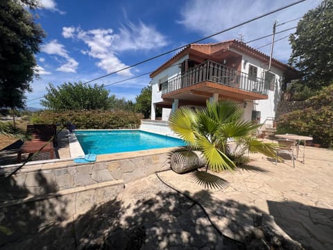 Country house Godall House in Montsià