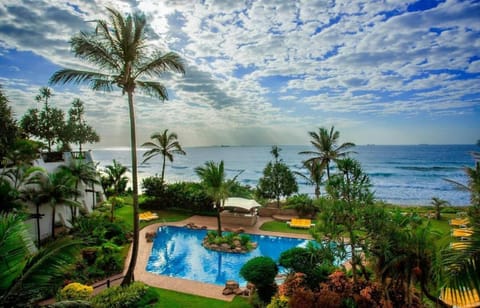 Cabana Beach Resort Hotel in Umhlanga