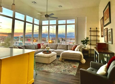 Natural landscape, Living room, Seating area