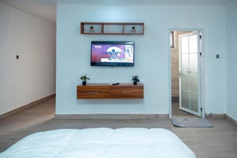 TV and multimedia, Bedroom