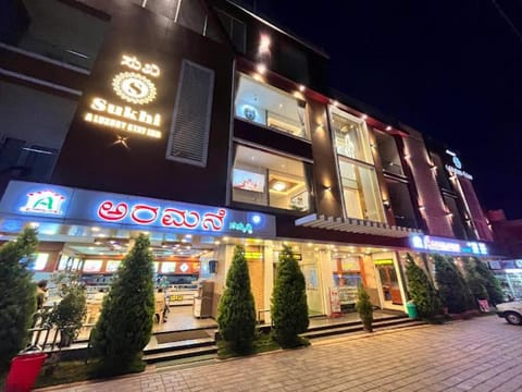 Property building, Night, City view, Street view, Parking