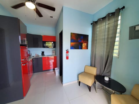 One BR Studio Just few Steps to the Ocean in a Fishing Village, Unit 2 Condo in San Juan
