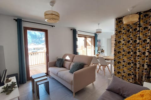 Large new T2 with terrace le dahu perché Condo in La Salle-les-Alpes