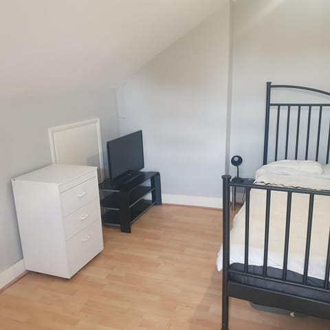 Flat with excellent transport links to central London. Wohnung in Beckenham