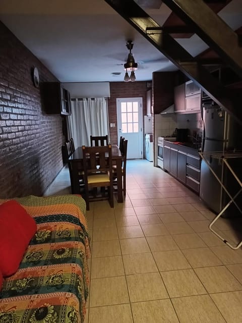 Patio, Dining area, kitchen