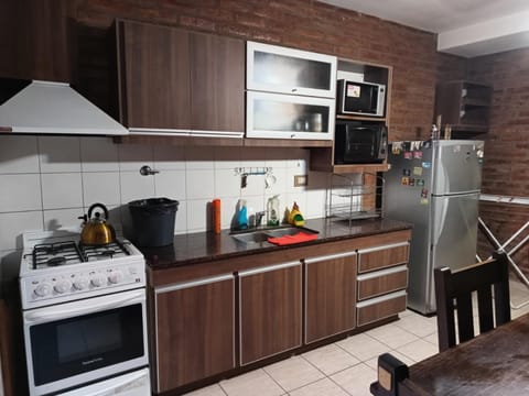 Kitchen or kitchenette, minibar, pet friendly, kitchen