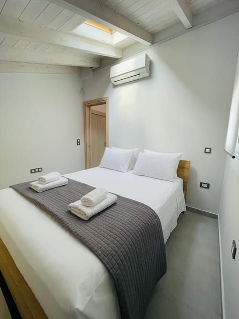 Room in Apartment - Villa Rodelia nr4 in Roda Bed and Breakfast in Roda