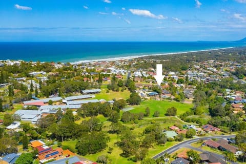 Alkira - comfy home with pool House in Port Macquarie