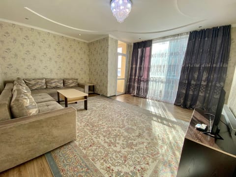 Просторная двушка ЖК Манхетан Брусиловского 163 Apartment in Almaty