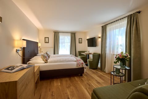 Hotel Garni Schneider Bed and Breakfast in Lech