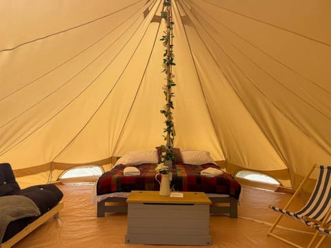 Elm Bell Tent House in Wyre Forest District