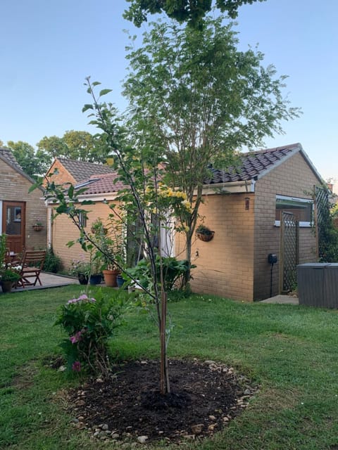 The chalet Apartment in Eastleigh District