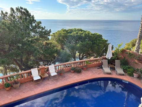 Patio, View (from property/room), Swimming pool