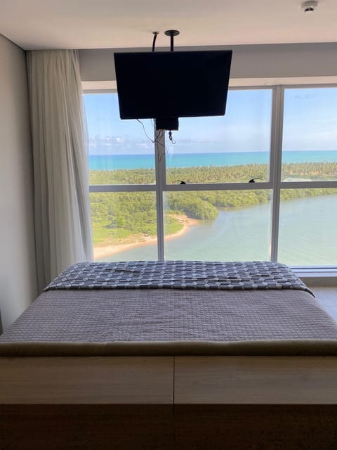 Bed, TV and multimedia, View (from property/room), Photo of the whole room, Bedroom, Sea view