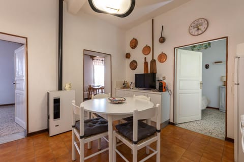 [duomo-centro storico] casa tipica centro storico Bed and Breakfast in Massa Marittima