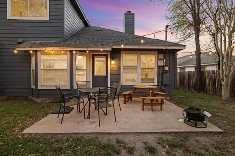 Taron Cove - Pet friendly, Fast WiFi, Fully Fenced, PrivtePatio House in Round Rock