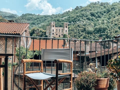 View (from property/room), Balcony/Terrace, City view, hair dresser