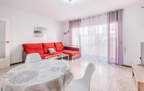 Awesome Apartment In Lametlla De Mar Appartamento in L'Ametlla de Mar