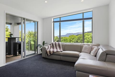 Living room, Seating area, Mountain view